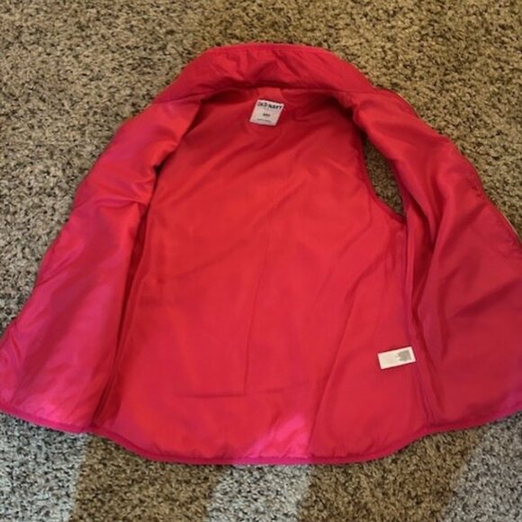 Old Navy Women's Thin Quilted vest - Picture 5 of 6